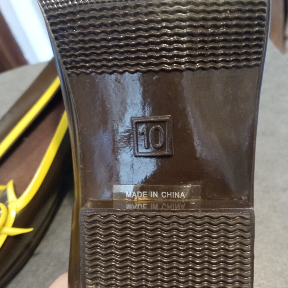 Kate Spade Rain Skimmers (10) - Picture 4 of 4